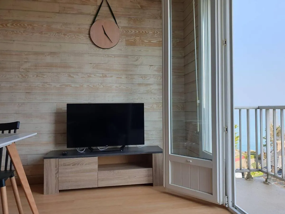 Appartement Renove Centre Perros-Guirec Avec Balcon Proche Plage - Fr-1-368-347